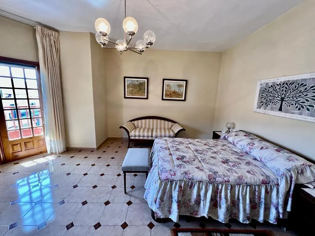 Hostel Alma In The Heart Of The Vilaflor! Self Check In 24H Spanje